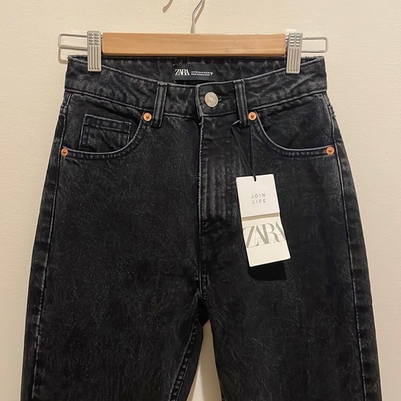 Zara Denim - Zara Black Mom Jeans